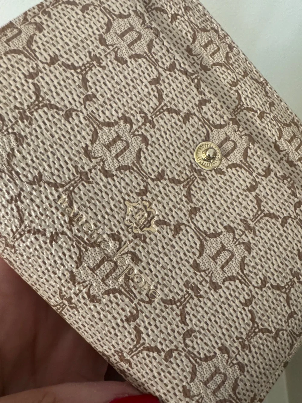 Nanette Lepore compact nanette